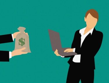 株式担保による融資や商品のポイントとは？